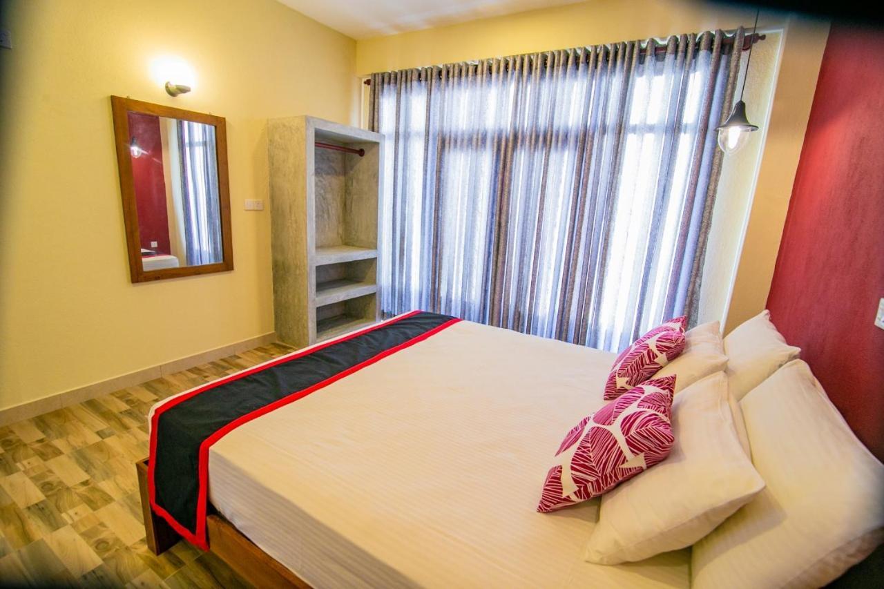 Athithi Villa Hikkaduwa Ngoại thất bức ảnh