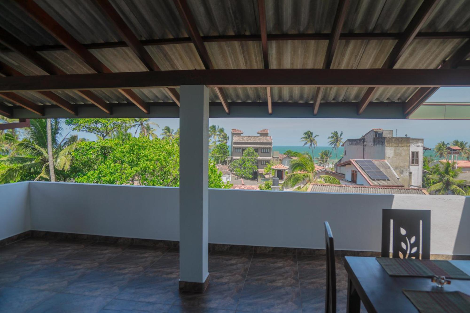 Athithi Villa Hikkaduwa Ngoại thất bức ảnh