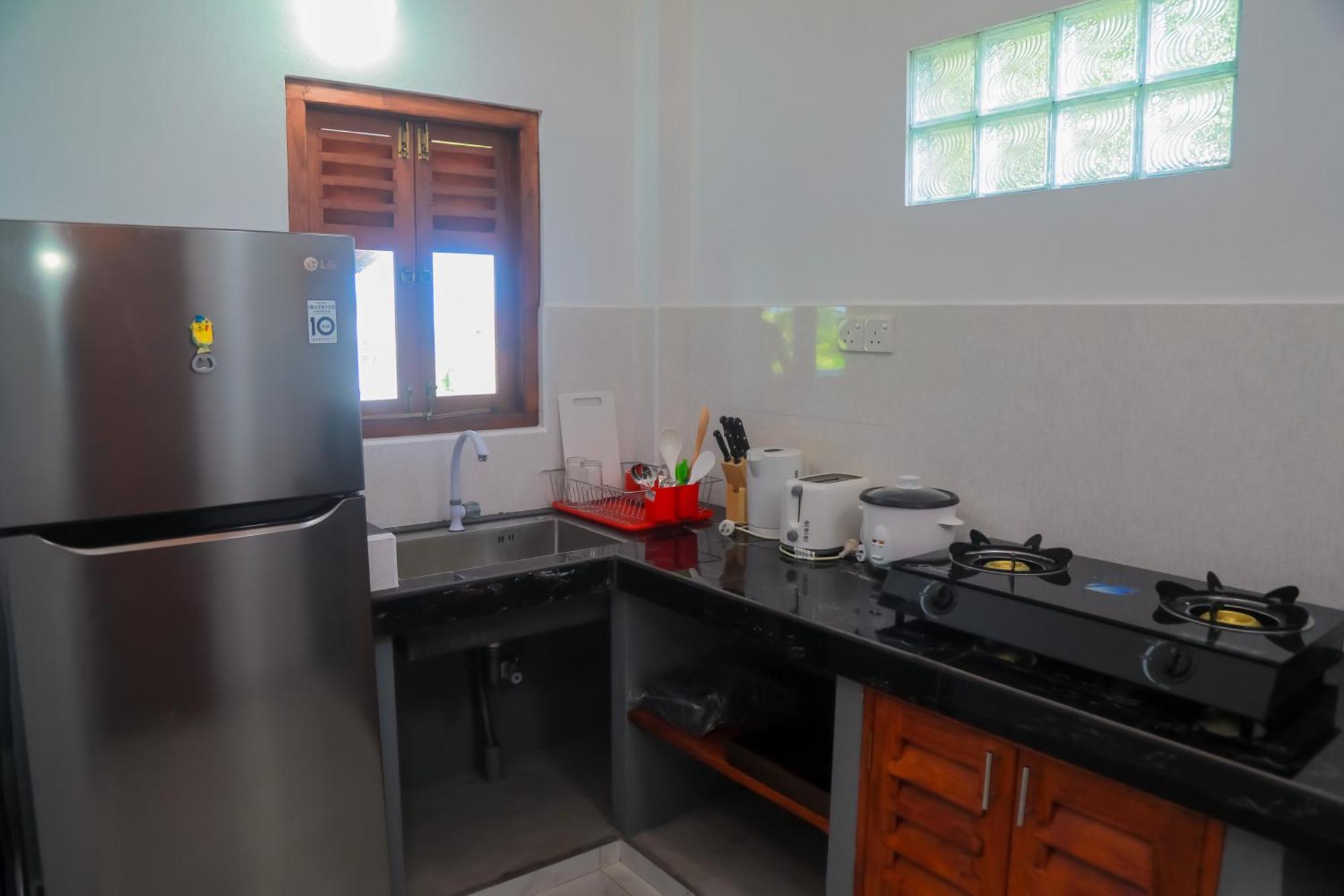 Athithi Villa Hikkaduwa Ngoại thất bức ảnh