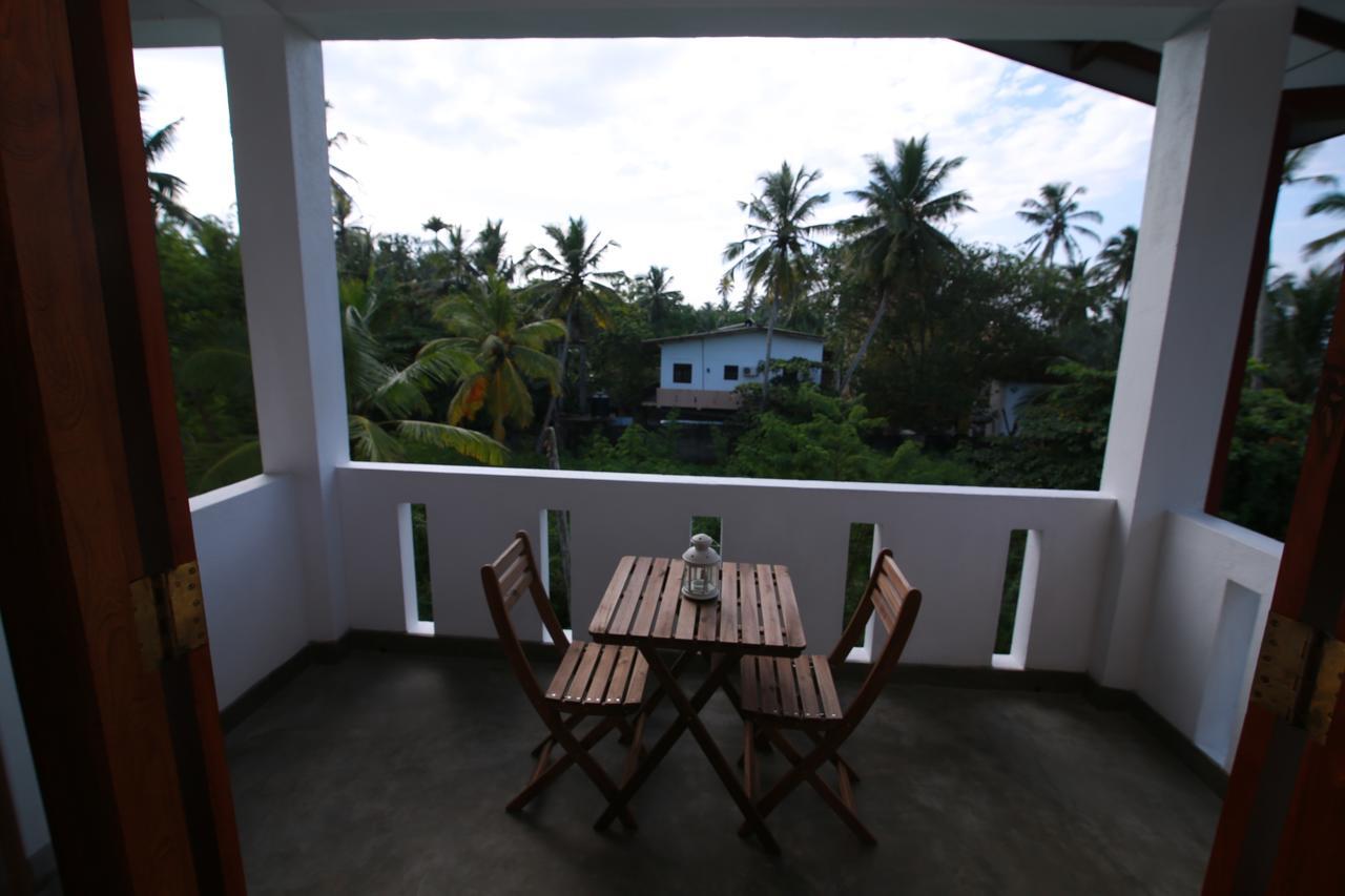 Athithi Villa Hikkaduwa Ngoại thất bức ảnh