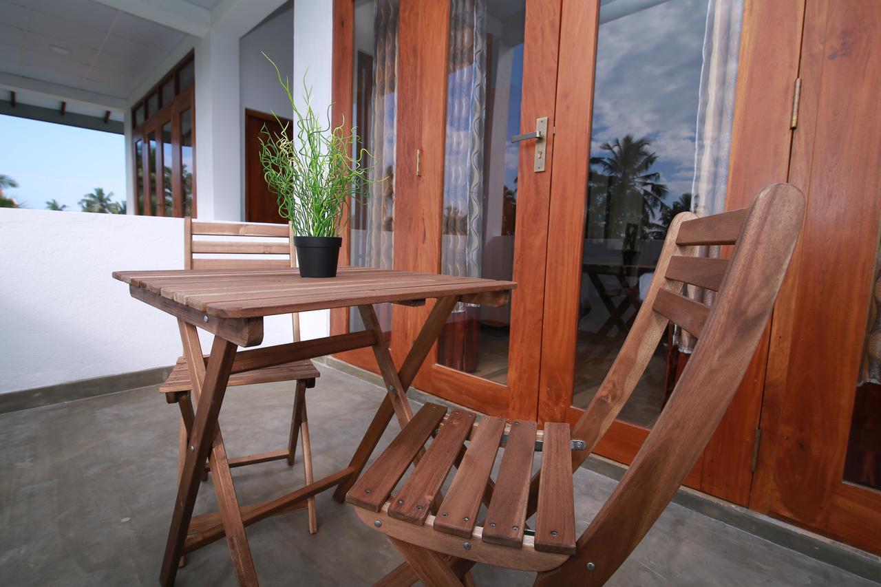 Athithi Villa Hikkaduwa Ngoại thất bức ảnh