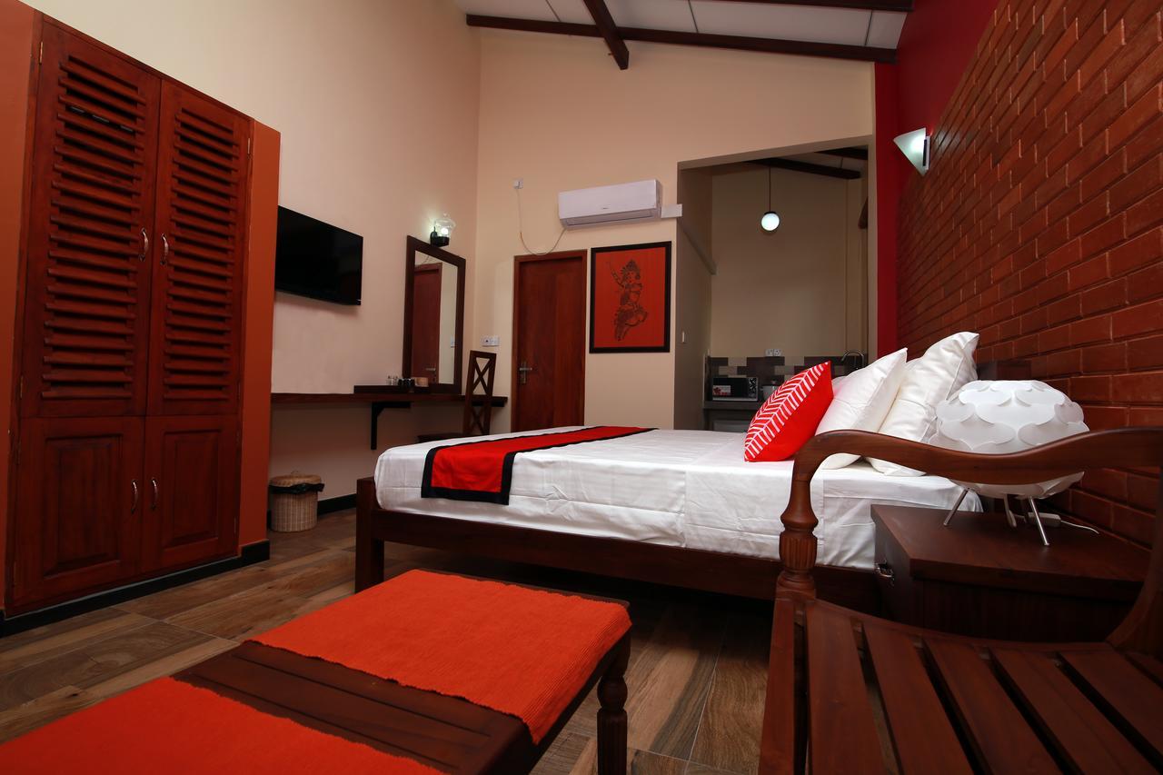 Athithi Villa Hikkaduwa Ngoại thất bức ảnh