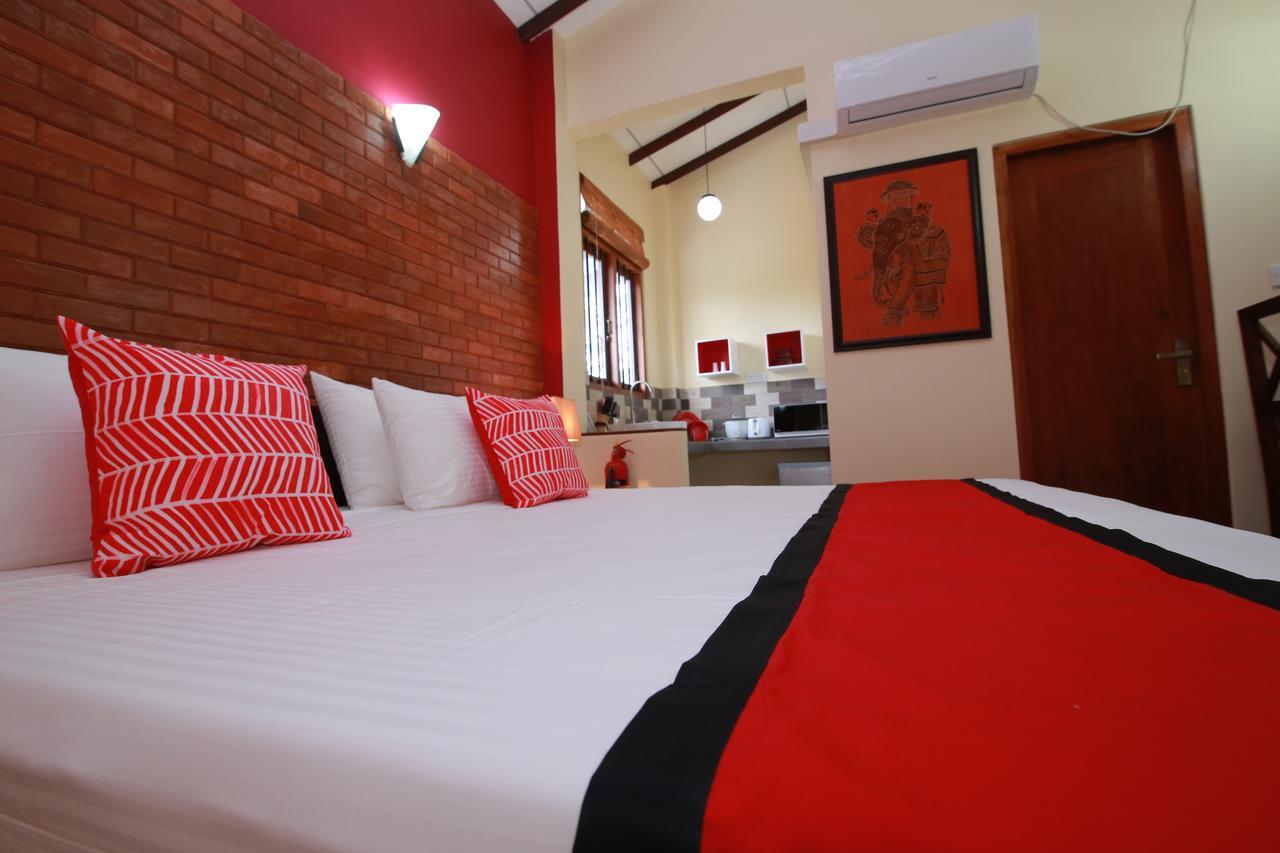 Athithi Villa Hikkaduwa Ngoại thất bức ảnh
