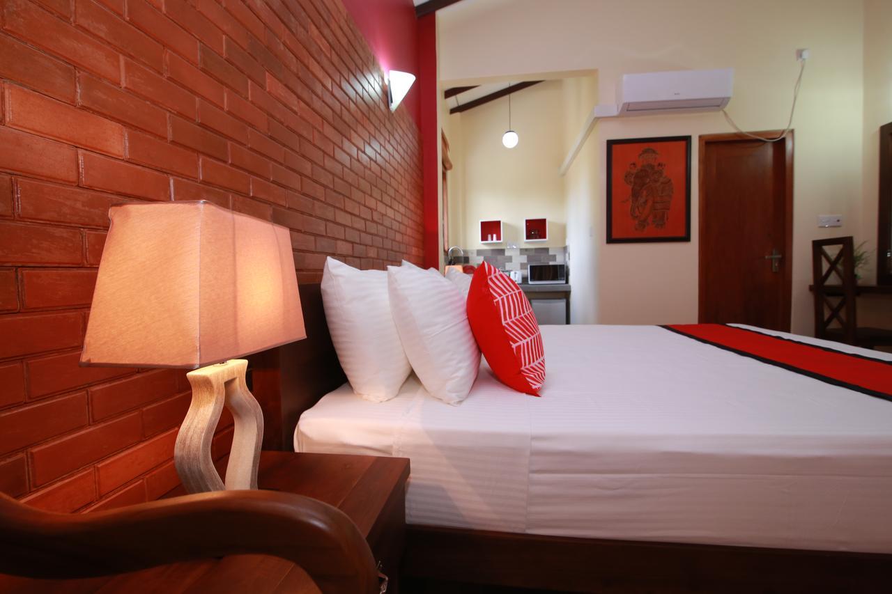Athithi Villa Hikkaduwa Ngoại thất bức ảnh